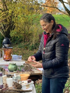 LV-Kneipp-Vorarlberg-Raeuchern-in-die-dunkle-Zeit_19_11_2022-15_20_12 LV-Kneipp-Vorarlberg-Raeuchern-in-die-dunkle-Zeit_19_11_2022-15_20_12