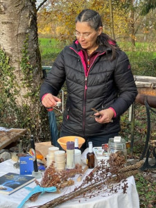 LV-Kneipp-Vorarlberg-Raeuchern-in-die-dunkle-Zeit_19_11_2022-15_20_15 LV-Kneipp-Vorarlberg-Raeuchern-in-die-dunkle-Zeit_19_11_2022-15_20_15