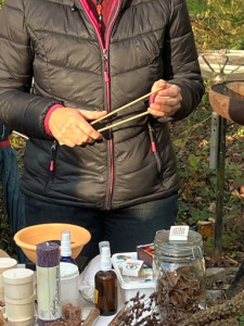 LV-Kneipp-Vorarlberg-Raeuchern-in-die-dunkle-Zeit_19_11_2022-15_21_29 LV-Kneipp-Vorarlberg-Raeuchern-in-die-dunkle-Zeit_19_11_2022-15_21_29